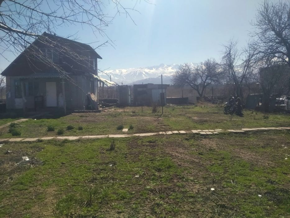 Продам дачу , вдоль бака