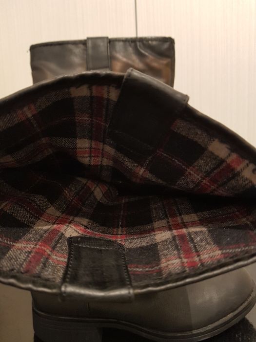 Cizme noi, marimea 38