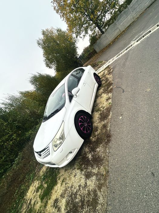 Toyota Avensis 2009