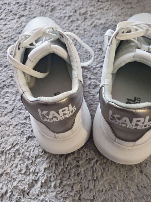Vând sneakers dama 250 RON
