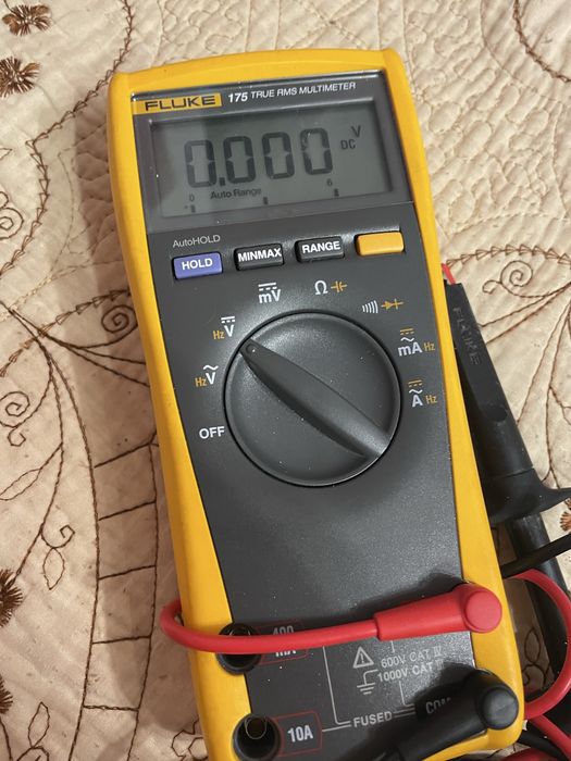 Multimetru Fluke 175