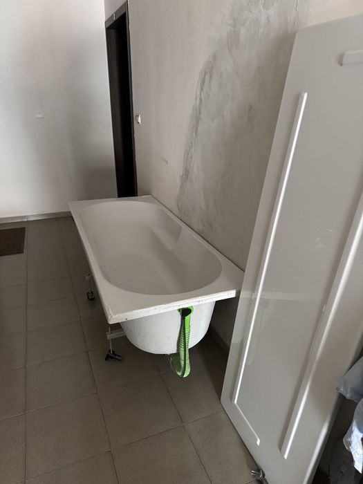 Продавам вана в добро състояние
Продавам използвана вана в добро състо