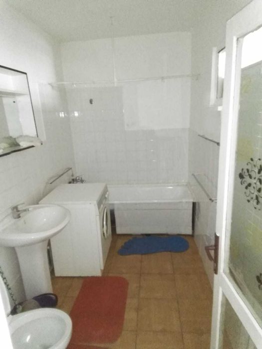 Apartament cu o camera de inchiriat in Floresti