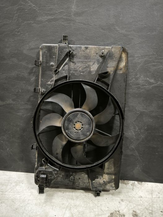 Ventilator opel astra j