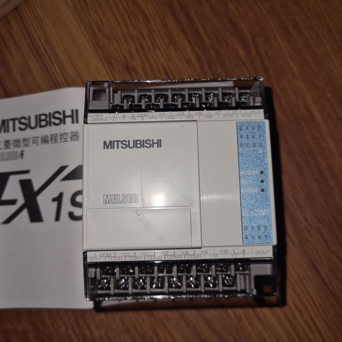 программируемый логический контроллер (ПЛК) Mitsubishi MELSEC FX1S-20M