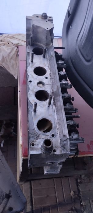 Головка блока цилиндров ГБЦ Мерседес 2,3