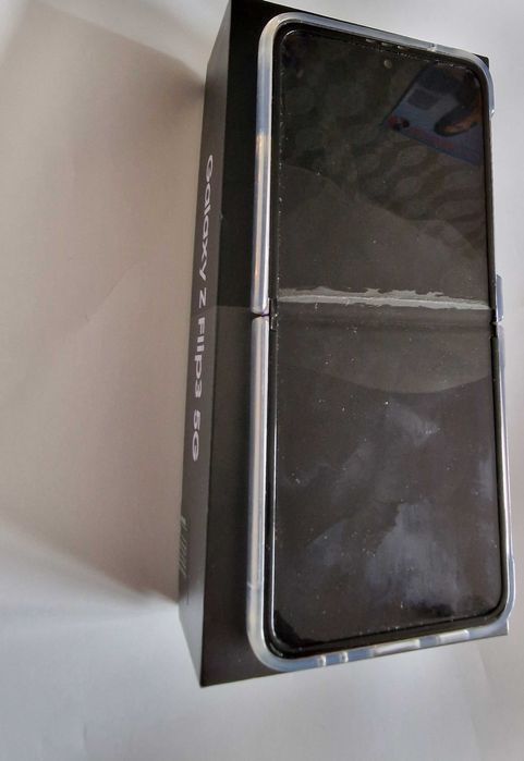 Samsung Galaxy Z flip 3