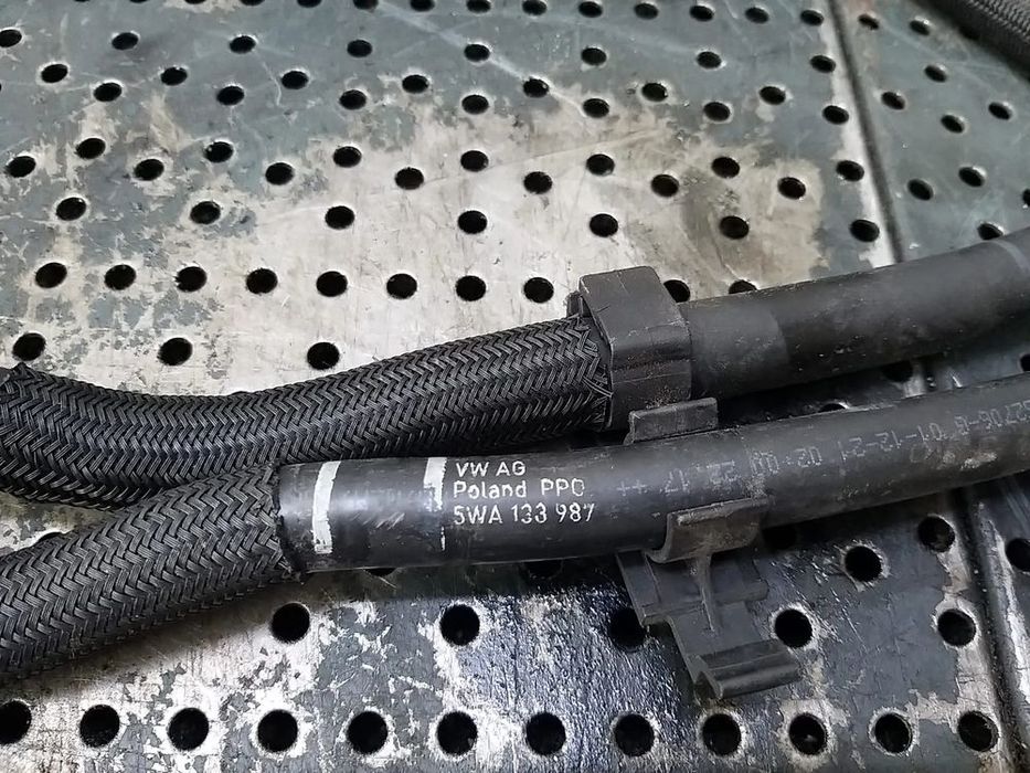 Conducta combustibil 2.0 gti vw golf 8 5wa133987
