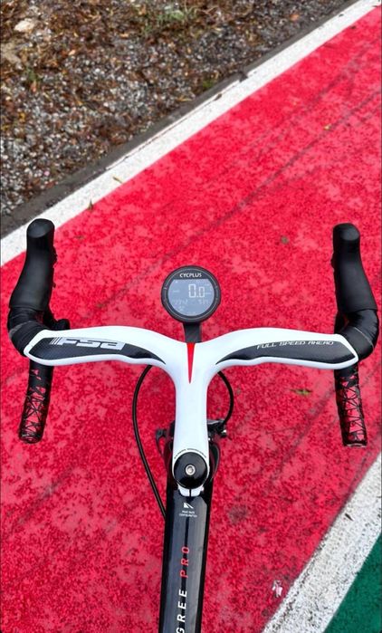 Продам шоссейный велосипед Cube Agree C:62 Pro, carbon