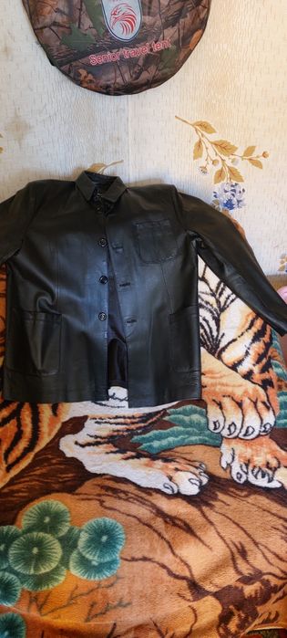 Продам пиджак кожаный