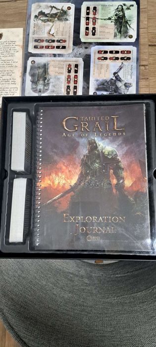 Настолна игра Tainted Grail + разшитения