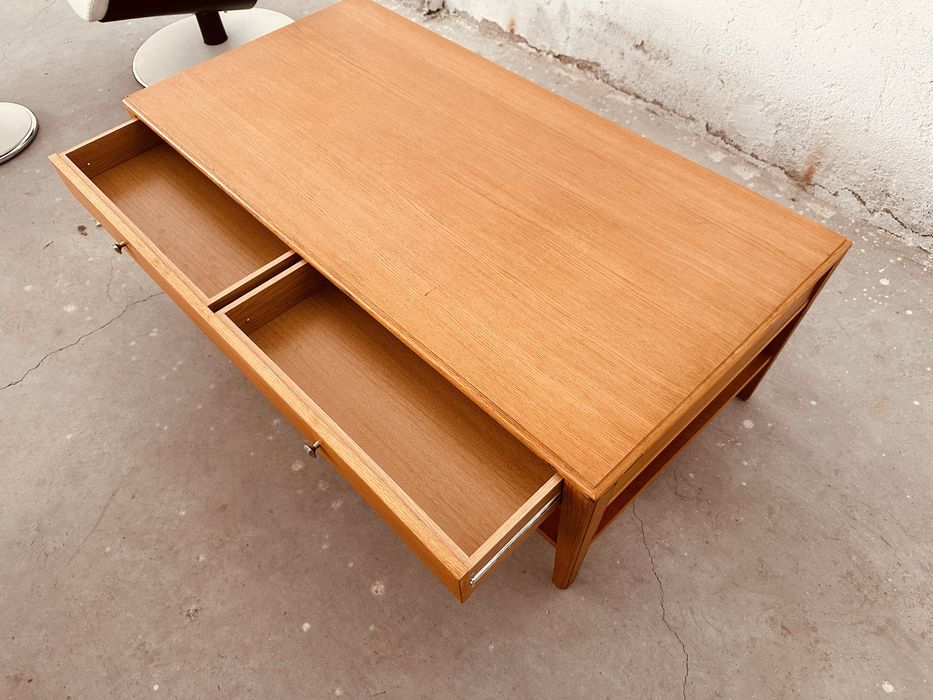 Винтидж шведска холна маса от тиков фурнир с чекмедже – Scandinavian Design