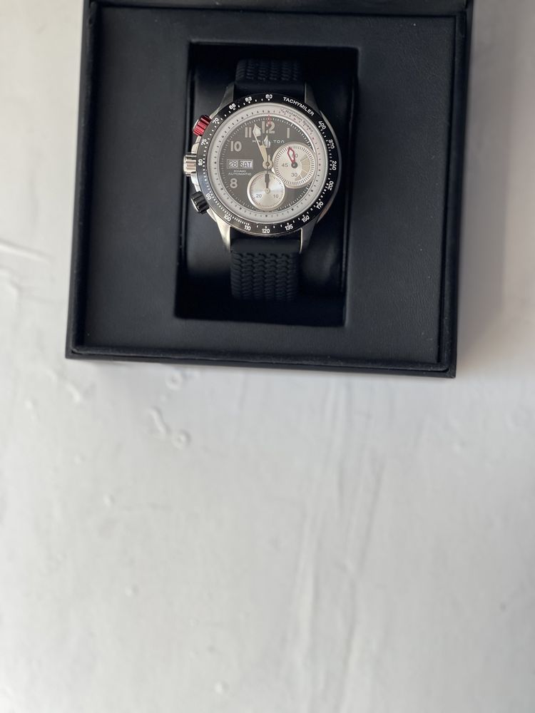 Hamilton valjoux eta 7750 chronograph 800