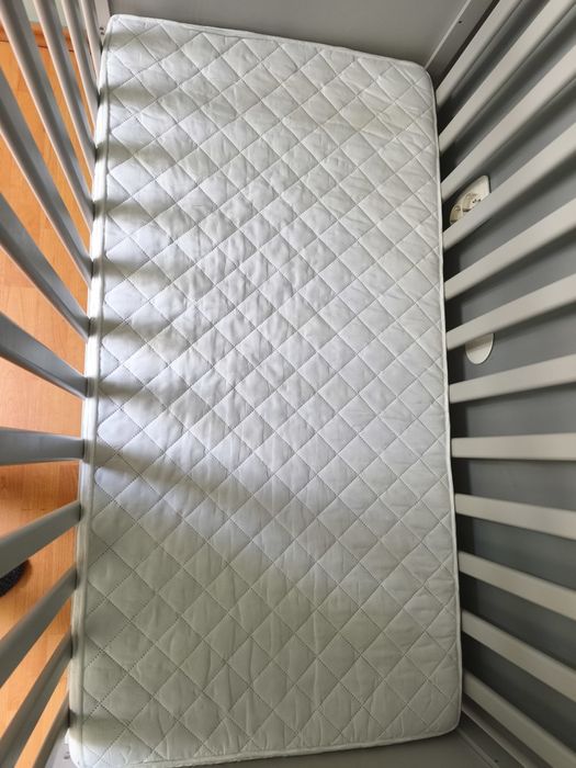 Pat pentru bebeluși Ikea SUNDVIK
