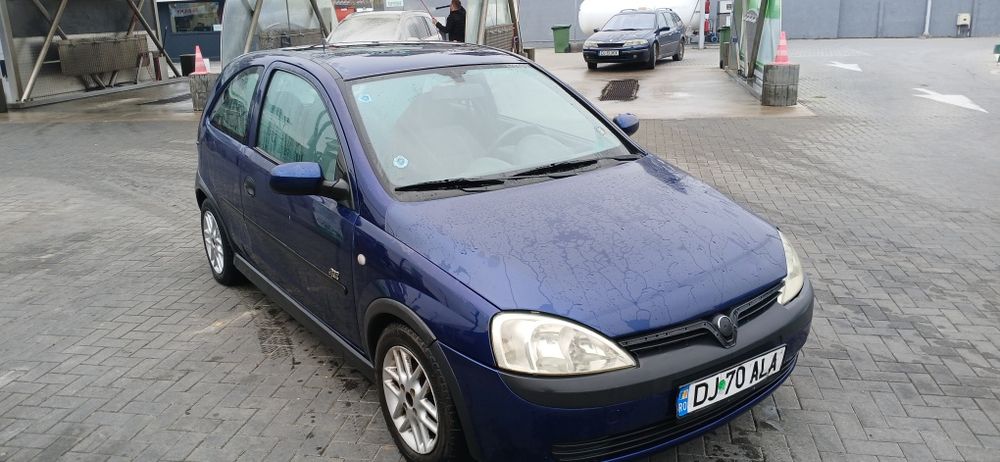 Opel Corsa 2003 benzină, 1.000 € — imagine 3