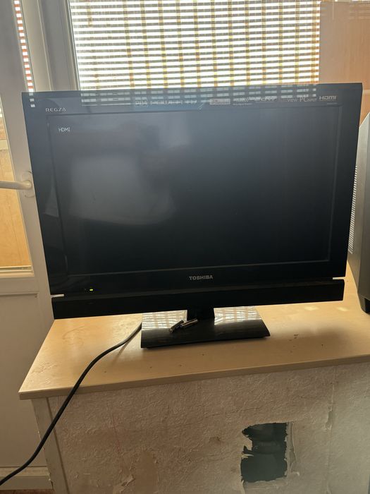 Продам телевизор