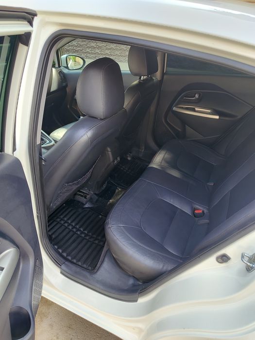 Kia Rio mashinasi