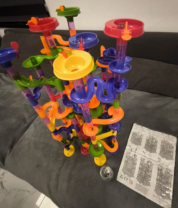 Marble run in stare buna