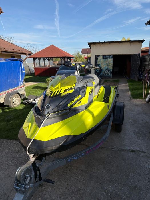 Skijet/Jetski Sea-Doo RXP-X 300