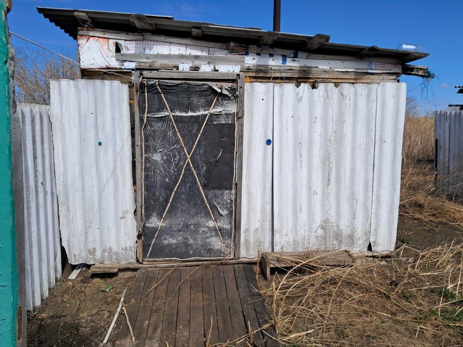 Продам дом на слом
