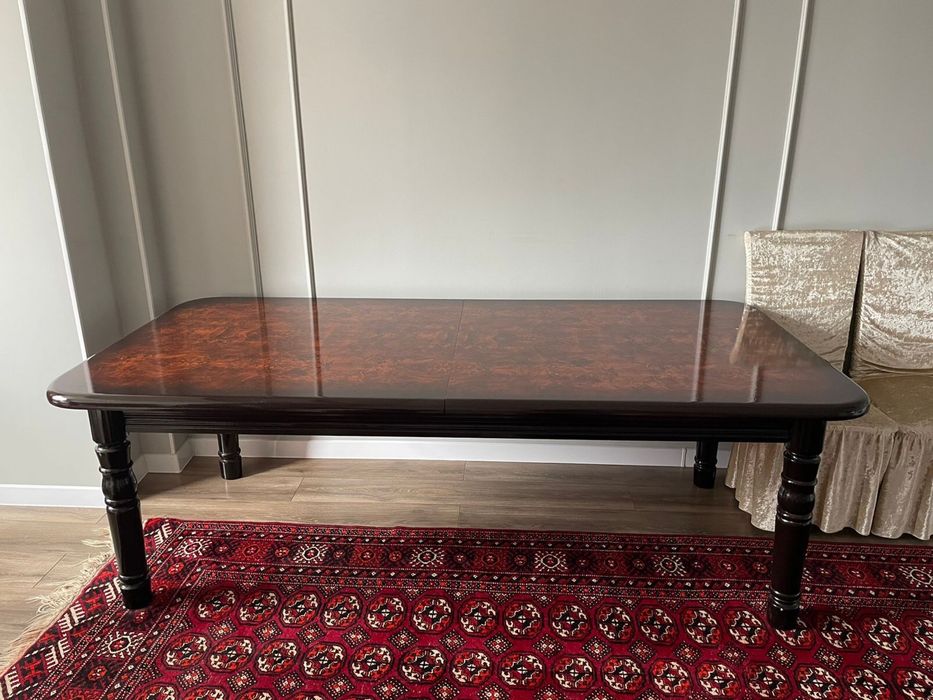 Столь стульчик.