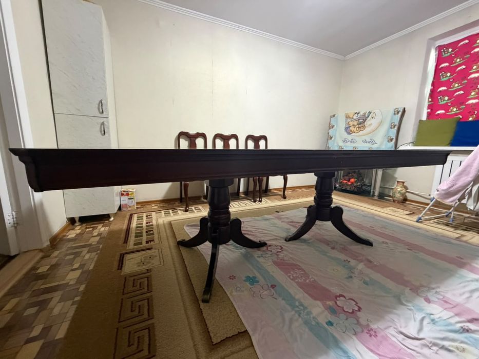 Большой Стол для зала