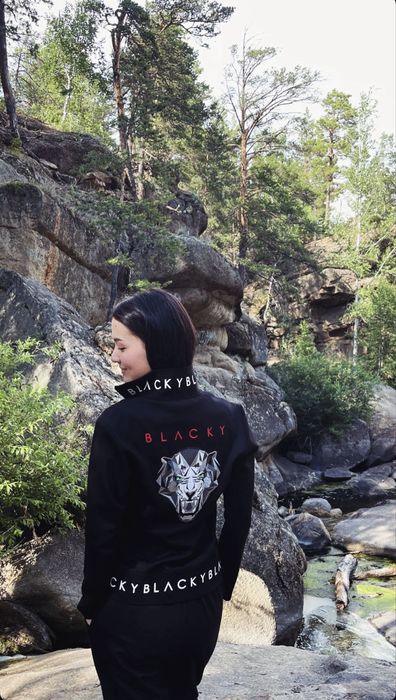 Blacky спортбарс