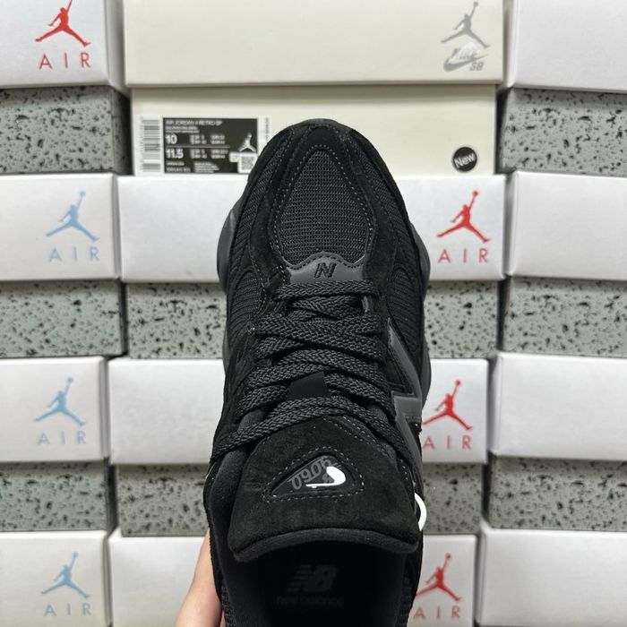 New Balance 9060 Triple Black U9060BPM