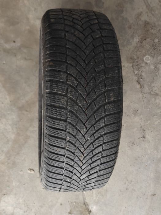 2 Anvelope iarna BRIDGESTONE BLIZZAK LM005 DRIVEGUARD 225/55R17 101V