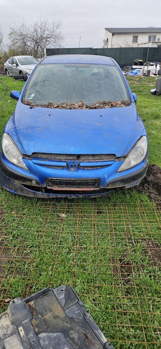 Dezmembrez Peugeot 307 1.6Hdi