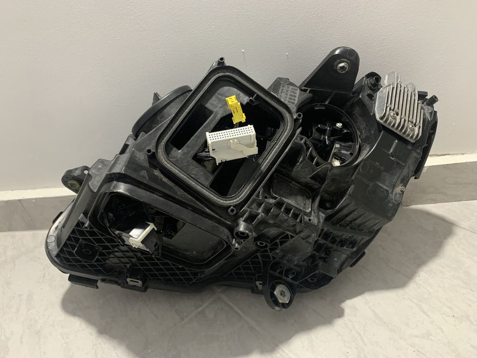 Far dreapta Mercedes C Class W205 Facelift Full LED Original Europa