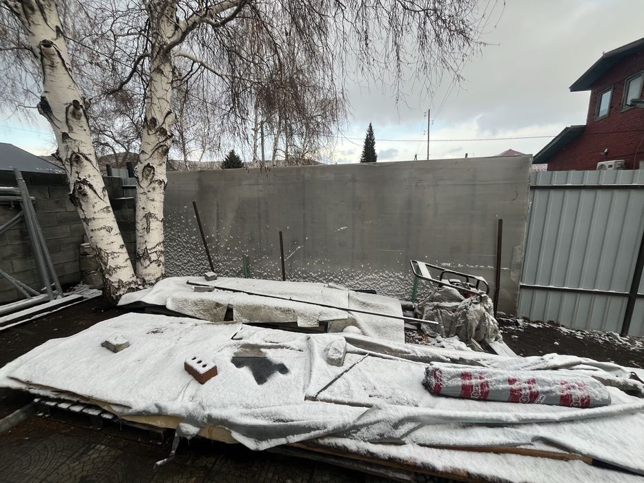 продам поликарбонат для крыши 4 шт