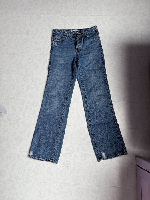 Дънки на марката Zara