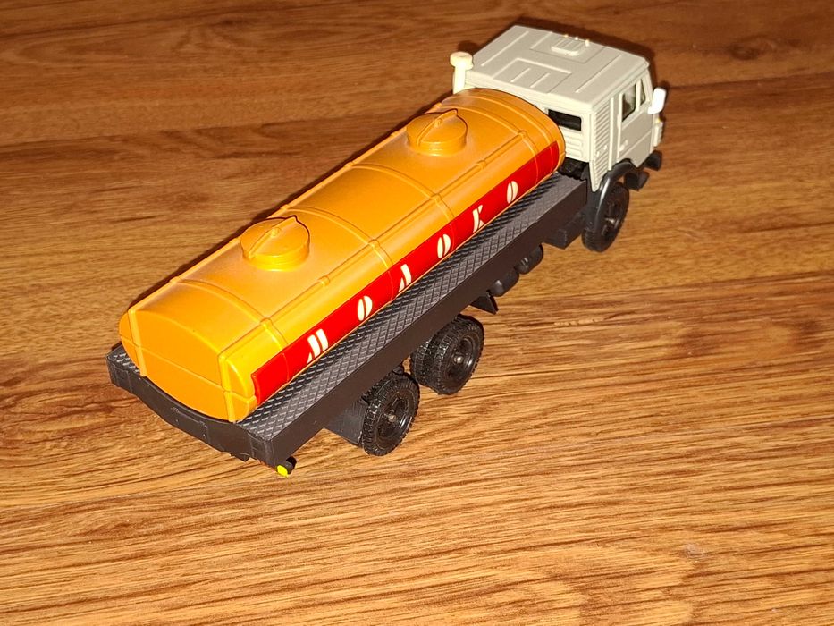 Руски съветски соц модел КАМАЗ 53212 мащаб 1:43 СССР Made in USSR