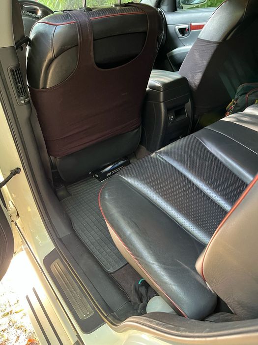 Autoturism Hyundai Santa Fe