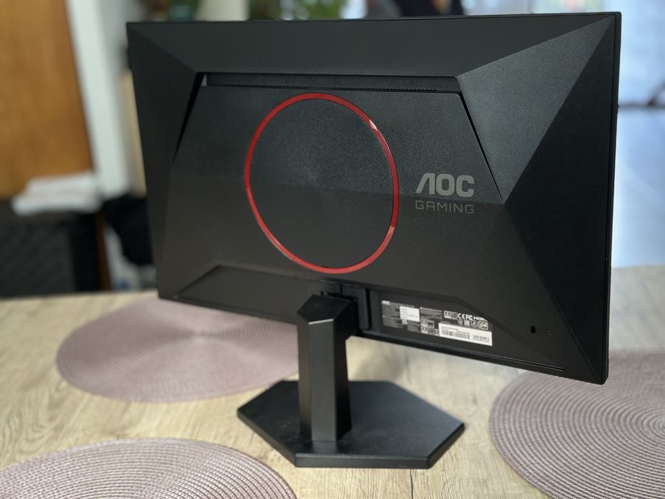 Monitor gaming AOC 24G42E, 23.8'', FHD, 180 Hz, stare excelentă