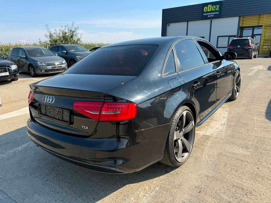 Dezmembrez Audi a4 b8.5 facelift sline 2013 negru LZ9Y 2.0 tdi CGLC cutie automata NRJ