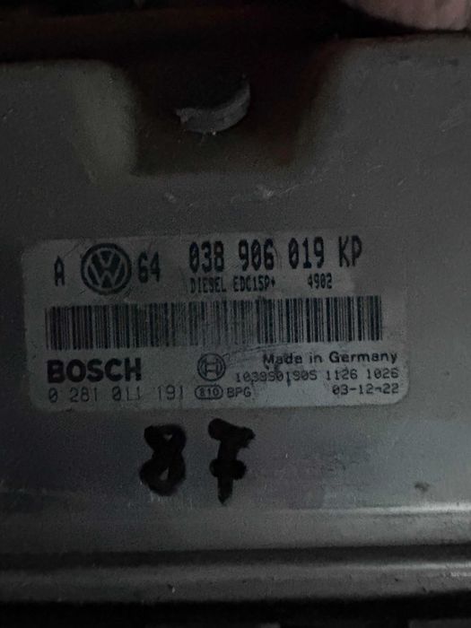 Компютър еку ecu електронен блок двигател Голф 4 комби 1.9тди 101кс