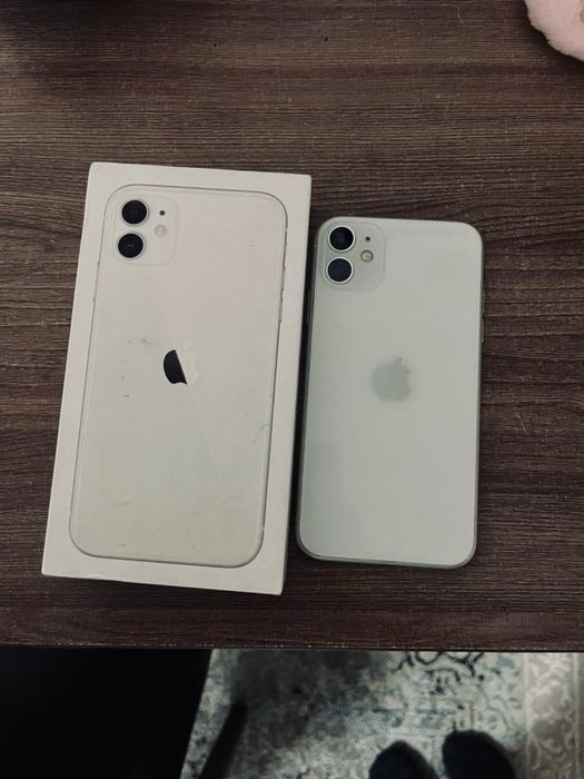 iPhone 11 white 128GB