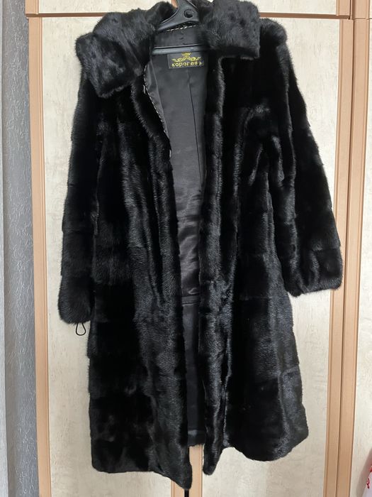 Продам Норковую шубу