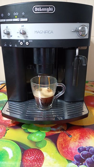 Expresor cafea DeLonghi Magnifica