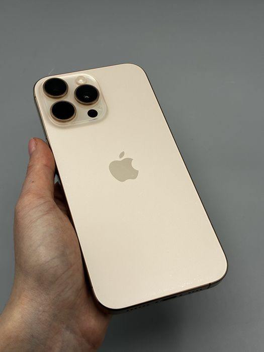 iPhone 16 Pro Max | 256GB | Baterie 96% | 275 Cicluri | Pete ecran