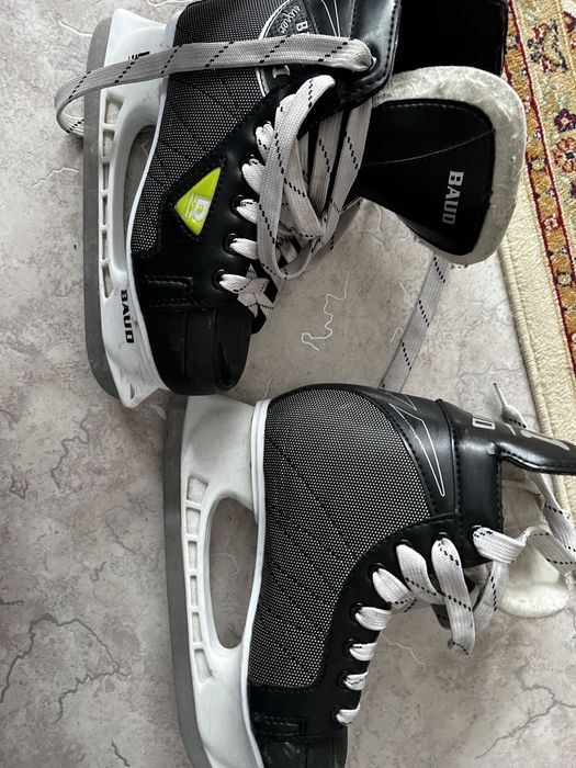 Коньки в отличном состоянии