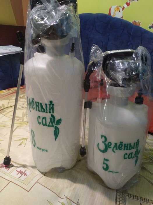 Садовые опрыскиватели.