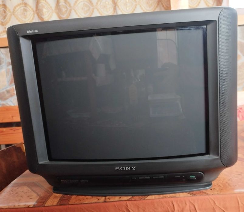 Телевизор Sony trinitron