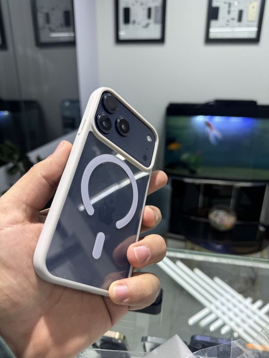 Iphone xr 17 korpus chexol