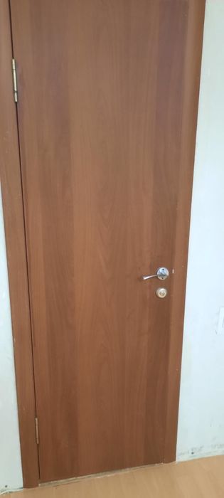 Продам межкомнатные двери