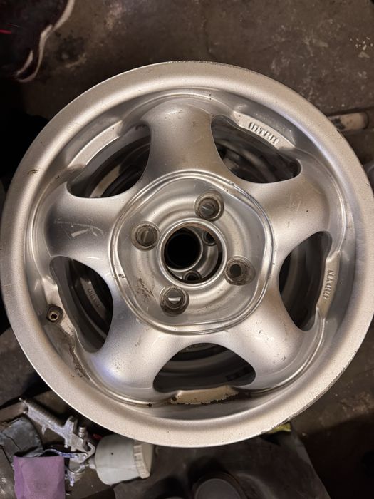 Диски r13 в отличном состоянии