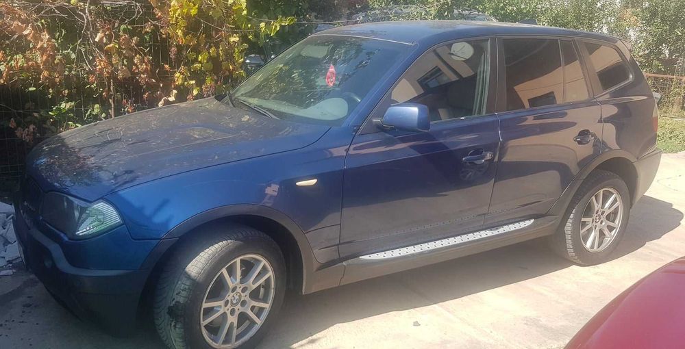 Dezmembrez BMW X3 F25 Cutie motor N47D20C, Haion usa Trager BMW X3 E83