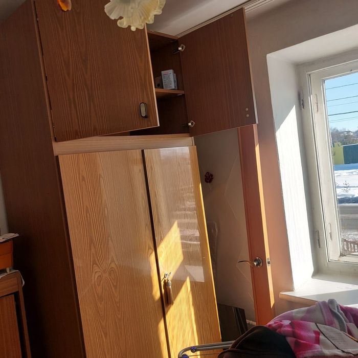 Отдам даром мебель